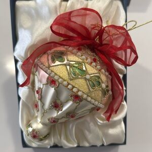 Collector’s Series Christmas Ornament